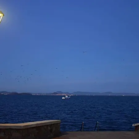 Jardines Del Mar, 30380